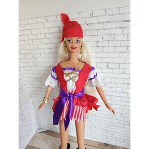 Mattel 1998 Special Edition Target Barbie Fashion Doll "HALLOWEEN PARTY" #19874